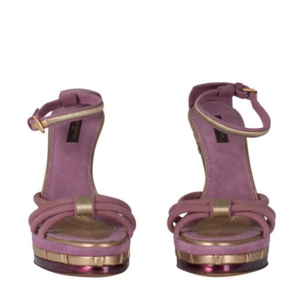 Louis Vuitton platform heels. Super cute retro vibes. - Picture 7 of 8